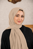 Medina Silk Hijab – Warm Sand